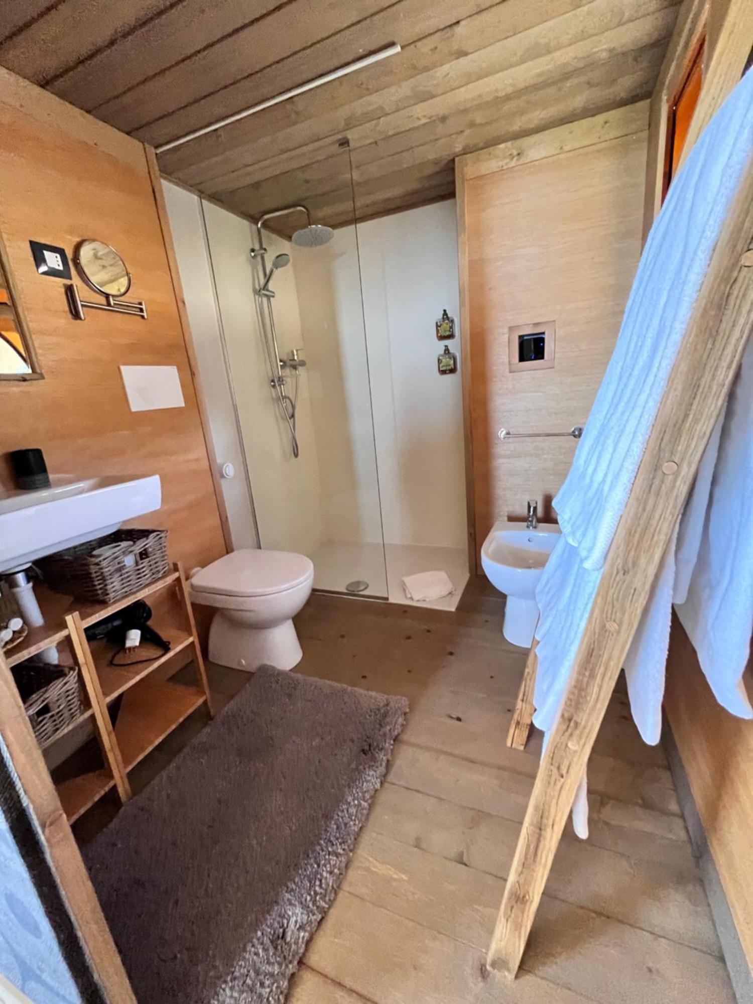 Glamping - Il Giardino Di San Giorgio "Armida" Hotel Montorgiali Exterior photo